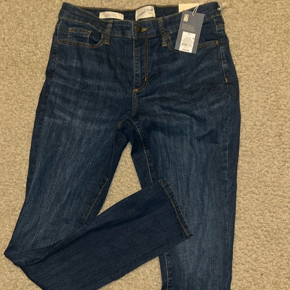 Brand new mid rise skinny